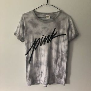 VS PINK T-shirt